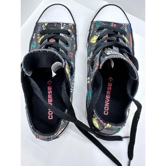 Converse Kids Video Game Characters Design For Big Boys Size 2 GUC black multi - Picture 9 of 11